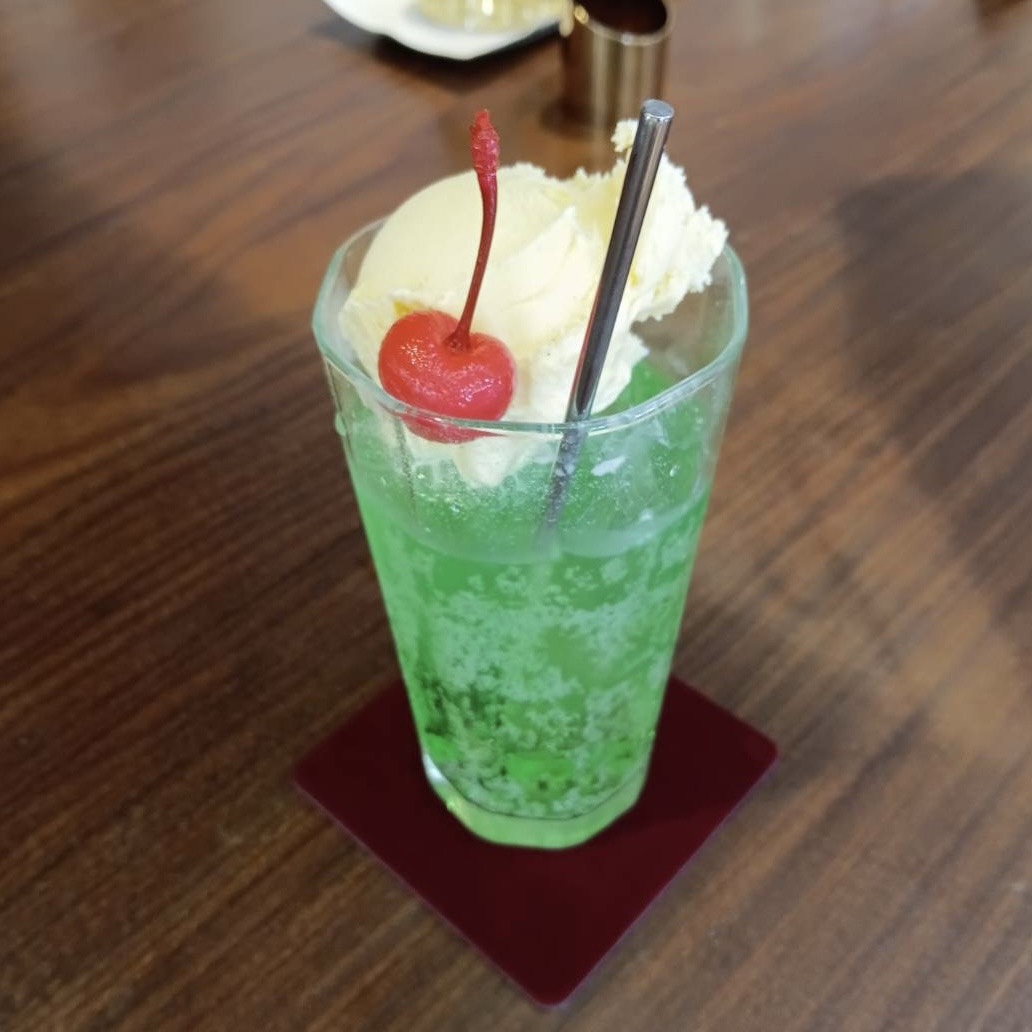 クリームソーダ